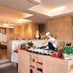 Verdura מלון 5*
